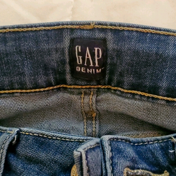 The Gap jeans curvy true skinny - Picture 2 of 4